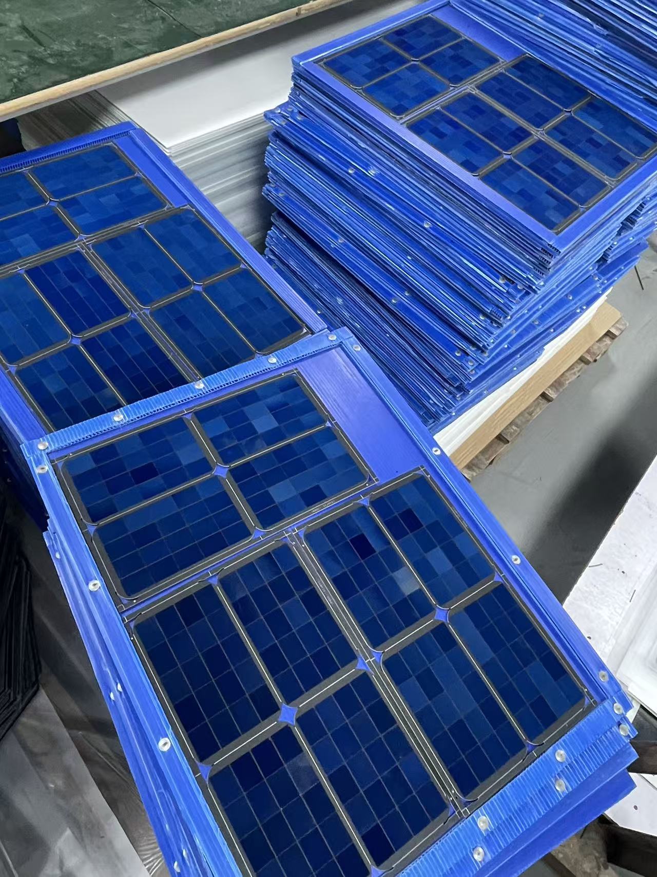 Custom Round Solar Panel for Smart Devices